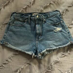 Madewell relaxed denim shorts 27